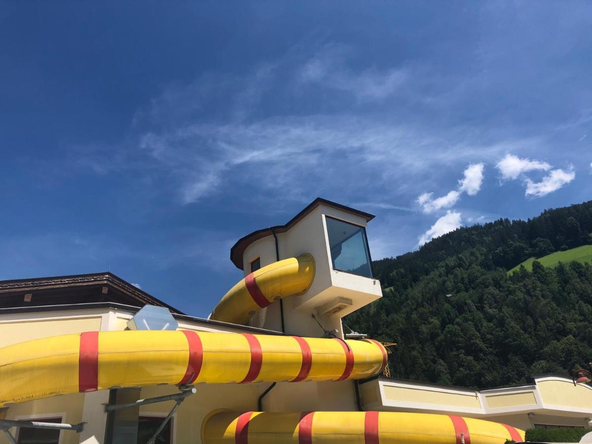 Zillergluckhutte - 5 Sterne Camping Aufenfeld Hotell Aschau Im Zillertal Eksteriør bilde